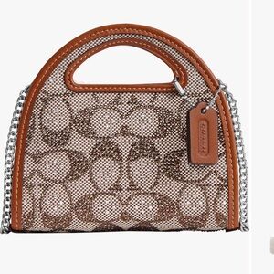 Coach Wallet In Crystal Signature Jacquard